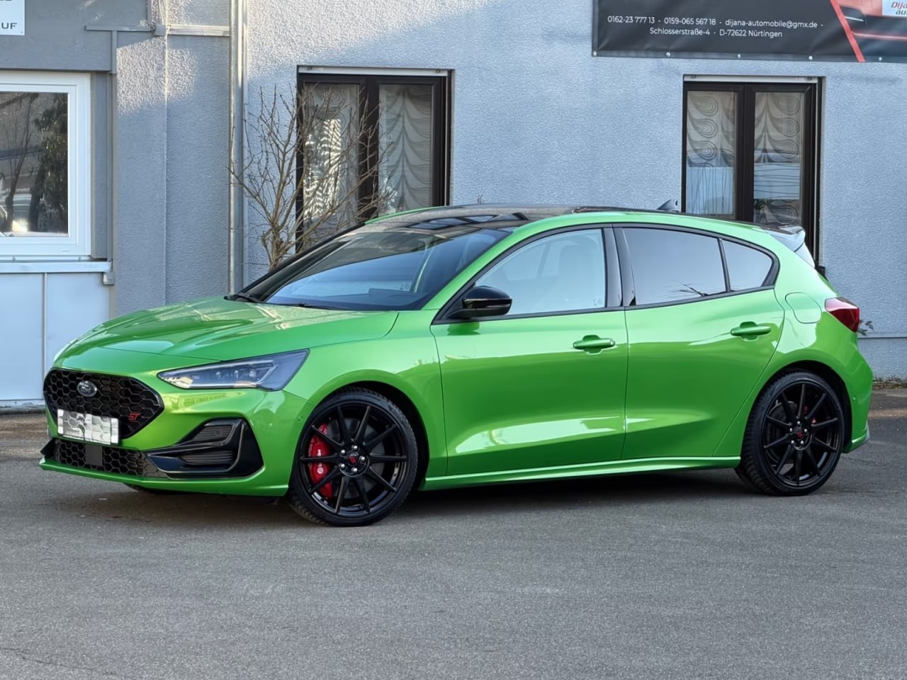 FORD FOCUS