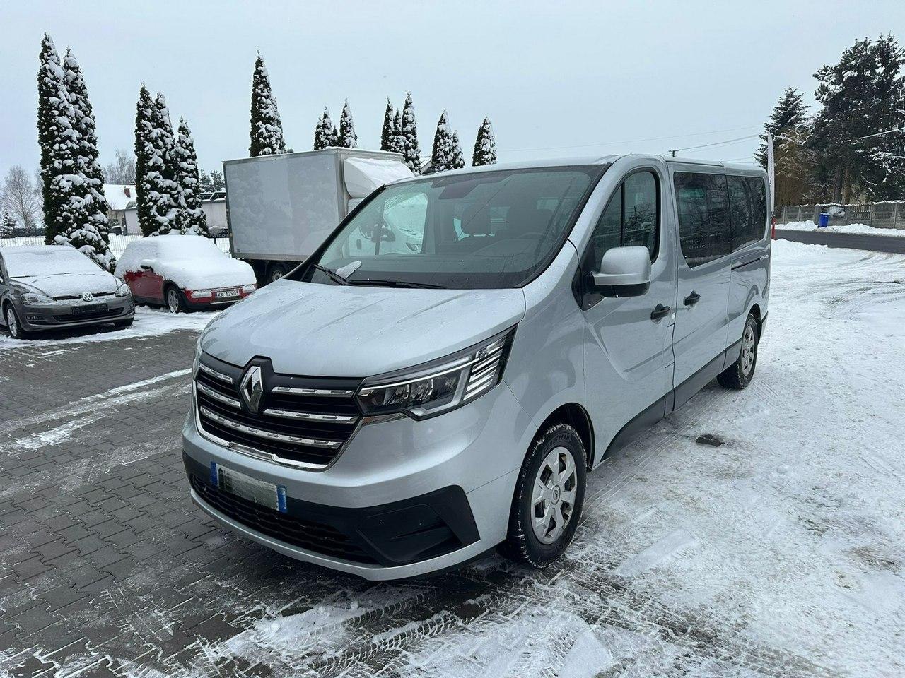 RENAULT TRAFIC