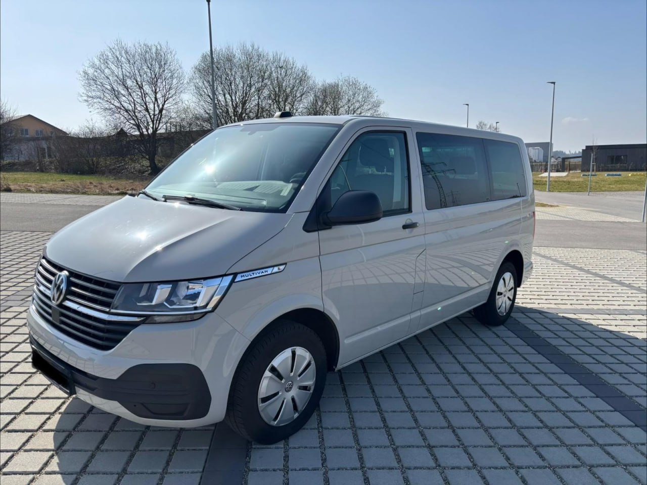 VOLKSWAGEN T6 MULTIVAN