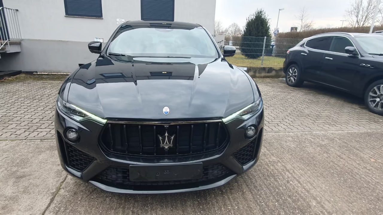 MASERATI LEVANTE 3.0