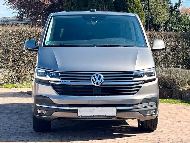 VOLKSWAGEN MULTIVAN